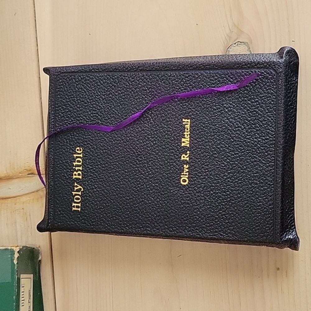 Vintage Holy Bible Old and New Testaments